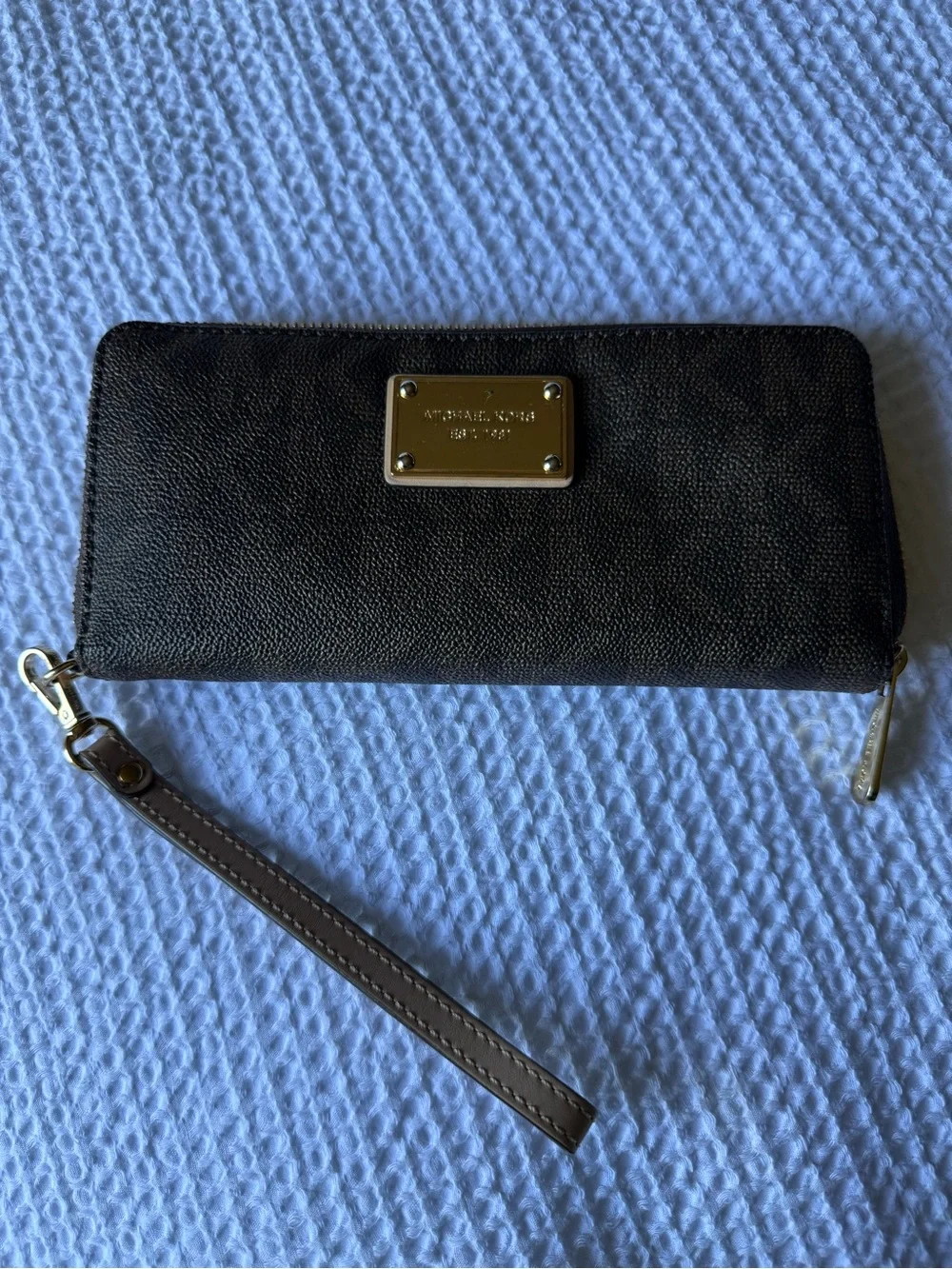 Michael Kors Black Pebble Leather Wristlet with Gold Plate and Taupe Strap